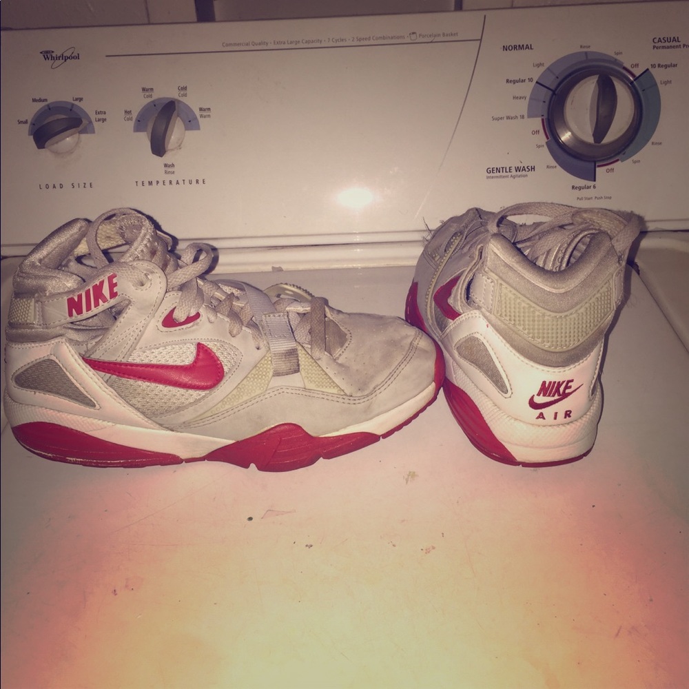 Bo Jackson air max trainers